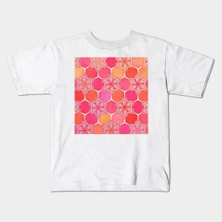 Pink Spice Honeycomb - Doodle Hexagon Pattern Kids T-Shirt